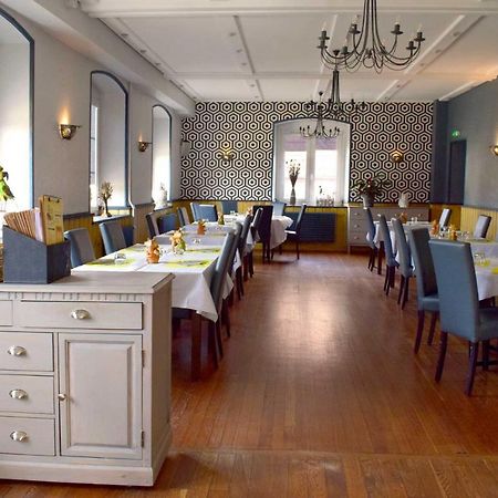 Le Rendez-Vous Des Copains Hotel Logelheim Екстериор снимка